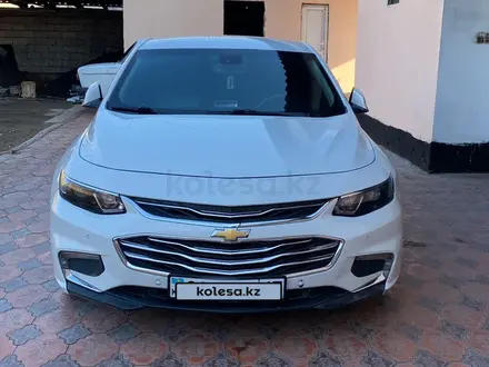 Chevrolet Malibu 2018 года за 7 618 572 тг. в Туркестан – фото 2