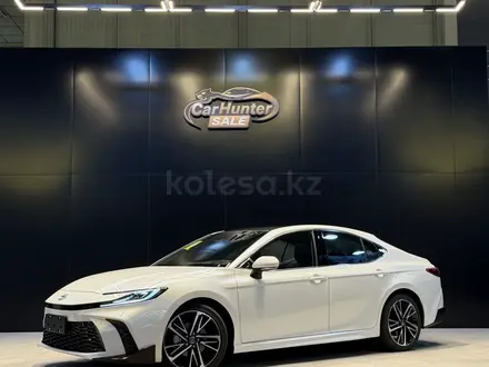 Toyota Camry 2025 года за 15 600 000 тг. в Алматы