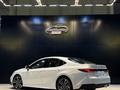 Toyota Camry 2025 годаүшін15 600 000 тг. в Алматы – фото 13