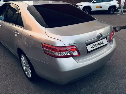 Toyota Camry 2011 года за 7 100 000 тг. в Павлодар – фото 10