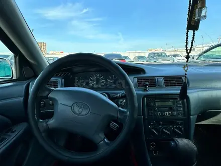 Toyota Camry 1997 года за 2 394 000 тг. в Алматы – фото 10