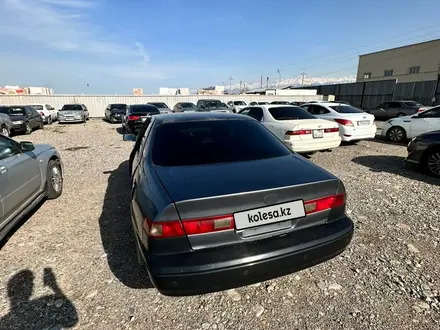 Toyota Camry 1997 года за 2 394 000 тг. в Алматы – фото 6