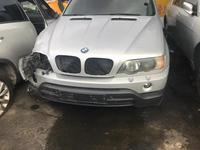 BMW x5 Все детали Б/У в Шымкент