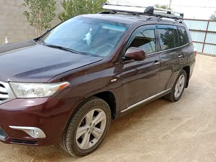 Toyota Highlander 2011 года за 10 800 000 тг. в Актау – фото 26