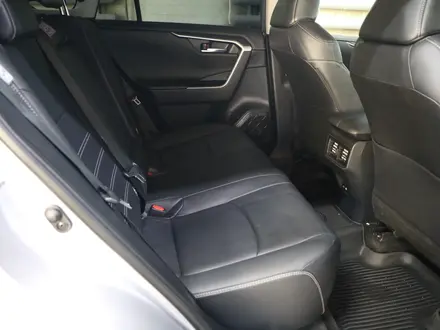 Toyota RAV4 Luxe 2023 года за 15 850 000 тг. в Астана – фото 7