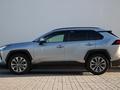 Toyota RAV4 Luxe 2023 года за 15 850 000 тг. в Астана – фото 3