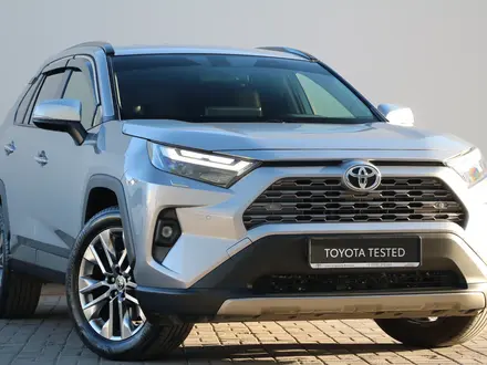 Toyota RAV4 Luxe 2023 года за 15 850 000 тг. в Астана – фото 21