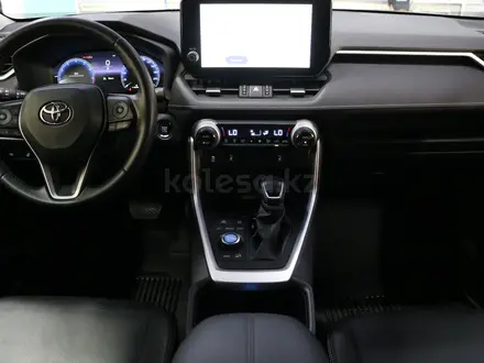 Toyota RAV4 Luxe 2023 года за 15 850 000 тг. в Астана – фото 8