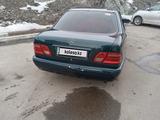 Mercedes-Benz E 230 1997 годаүшін3 300 000 тг. в Усть-Каменогорск – фото 2