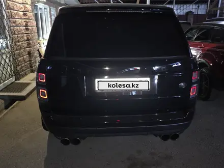 Land Rover Range Rover 2014 года за 30 000 000 тг. в Алматы – фото 8