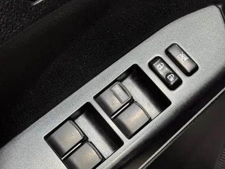 Toyota RAV4 2018 года за 9 700 000 тг. в Уральск – фото 17