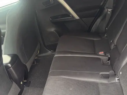 Toyota RAV4 2018 года за 9 700 000 тг. в Уральск – фото 8