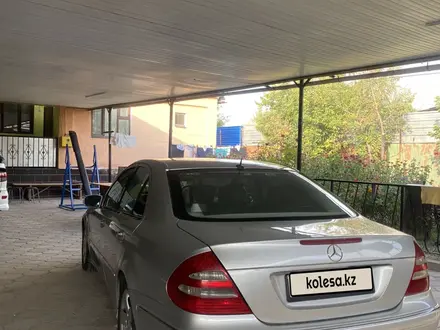 Mercedes-Benz E 320 2003 года за 5 000 000 тг. в Алматы – фото 5