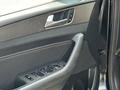 Hyundai Sonata 2015 года за 7 000 000 тг. в Алматы – фото 9