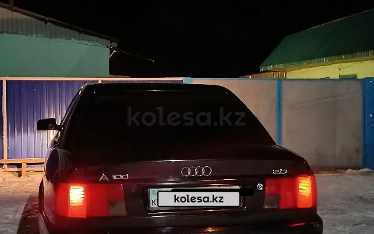 Audi A6 1994 годаүшін2 300 000 тг. в Аксуат