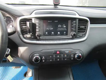 Kia Sorento 2019 года за 8 255 150 тг. в Шымкент – фото 12