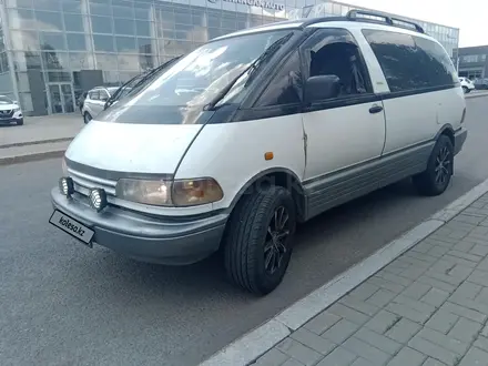 Toyota Previa 1990 года за 2 600 000 тг. в Астана