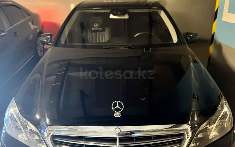 Mercedes-Benz E 200 2011 годаfor9 500 000 тг. в Алматы