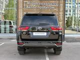 Toyota Land Cruiser Premium 2025 года за 66 400 000 тг. в Астана – фото 4