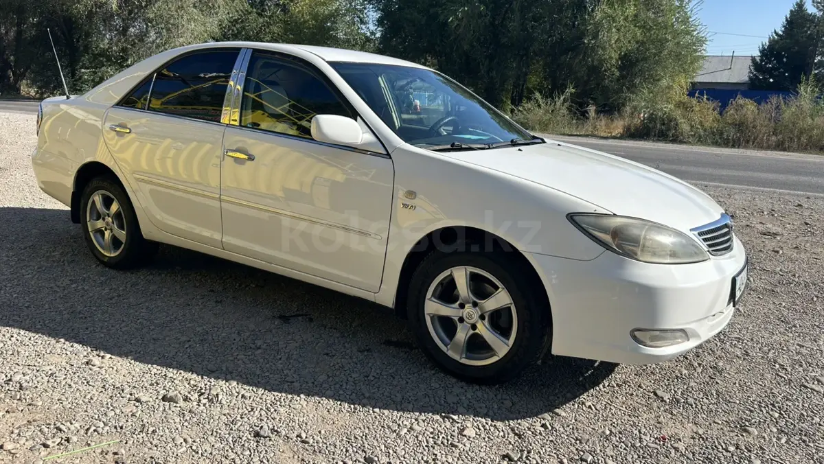 Toyota Camry, 2003