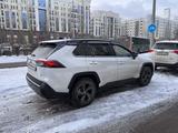 Toyota RAV4 2021 года за 17 000 000 тг. в Астана – фото 2