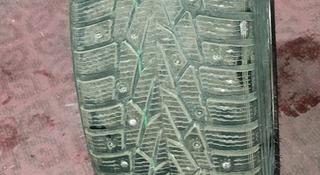Комплект зимних покрышек с дисками за 290 000 тг. в Караганда