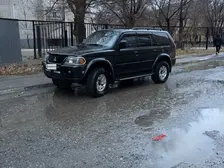 Mitsubishi Montero Sport, 2001
