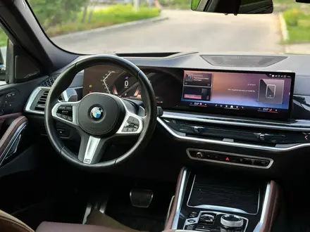 BMW X6 2023 года за 59 700 000 тг. в Алматы – фото 11