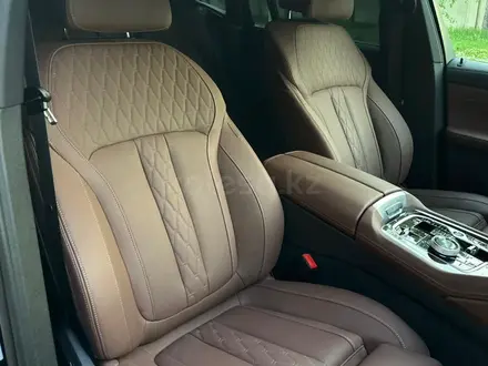 BMW X6 2023 года за 59 700 000 тг. в Алматы – фото 14