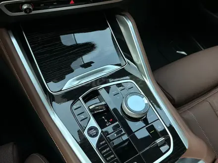 BMW X6 2023 года за 59 700 000 тг. в Алматы – фото 17