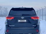 Toyota Highlander 2017 годаүшін14 500 000 тг. в Алматы – фото 2