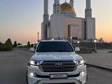 Toyota Land Cruiser 2016 года за 30 000 000 тг. в Актобе