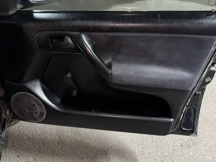 Volkswagen Golf 1992 года за 1 000 000 тг. в Шымкент – фото 4