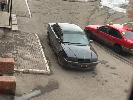 BMW 728 1996 года за 3 450 000 тг. в Караганда – фото 2