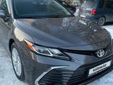 Toyota Camry 2021 года за 16 000 000 тг. в Семей – фото 2