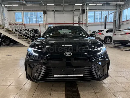 Toyota Camry Luxe 2026 года за 23 190 000 тг. в Астана – фото 2