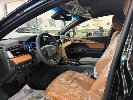 Toyota Camry Luxe 2026 года за 23 190 000 тг. в Астана – фото 9