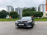 Toyota Camry 2021 года за 16 800 000 тг. в Алматы