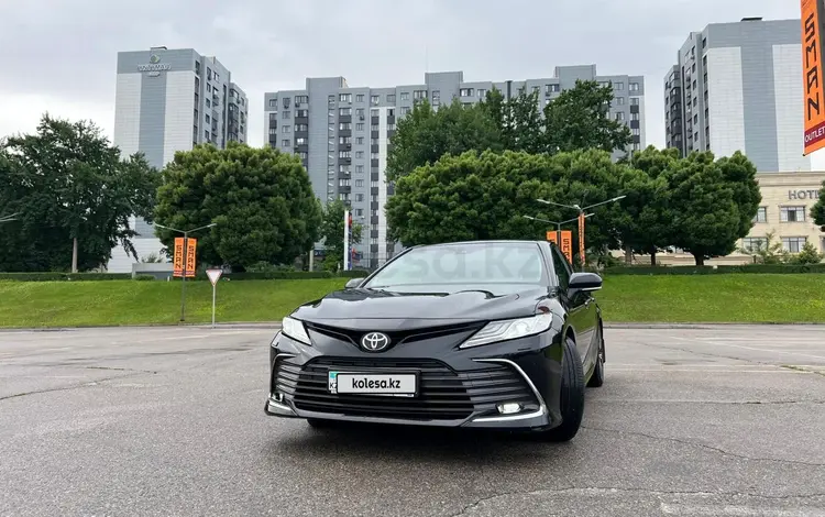 Toyota Camry 2021 годаүшін16 800 000 тг. в Алматы