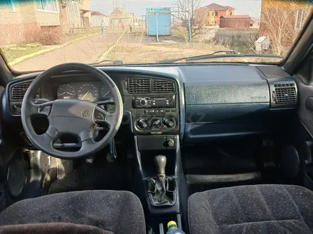 Volkswagen Passat 1994 годаүшін1 950 000 тг. в Щучинск – фото 6