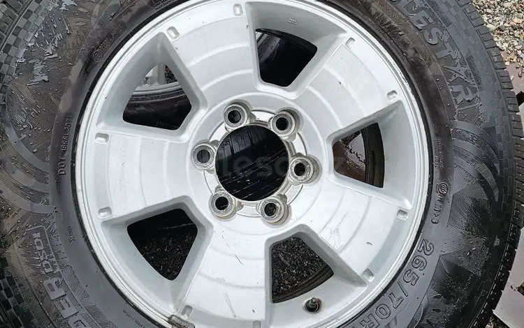 Колёса в сборе с резиной 265 70R17, Toyota 4RUNNER за 250 000 тг. в Алматы