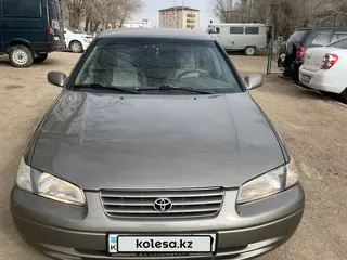 Toyota Camry, 1999
