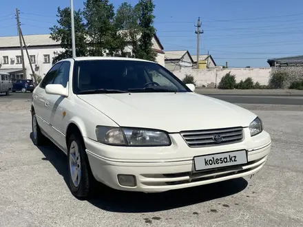 Toyota Camry 1998 года за 3 300 000 тг. в Семей – фото 6