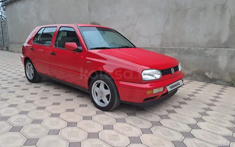 Volkswagen Golf 1997 годаүшін2 600 000 тг. в Тараз