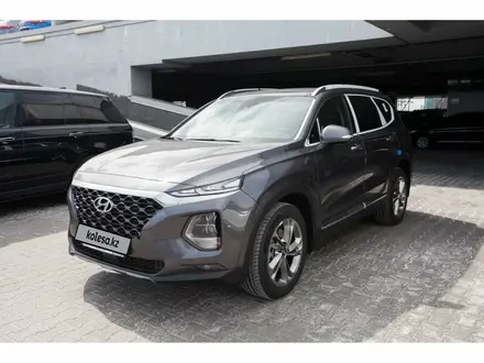 Hyundai Santa Fe 2020 года за 16 000 000 тг. в Атырау