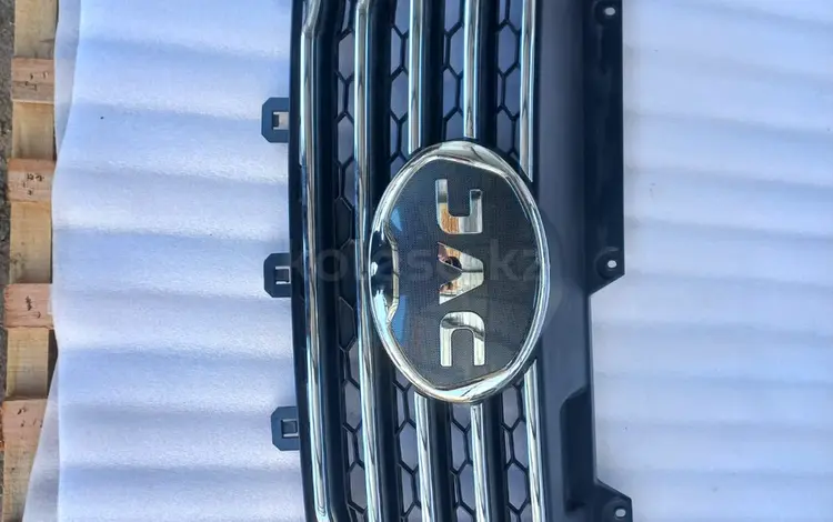 Решётка радиатора JAC SUNRAY за 60 000 тг. в Алматы