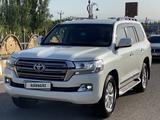 Toyota Land Cruiser 2015 годаүшін32 000 000 тг. в Тараз