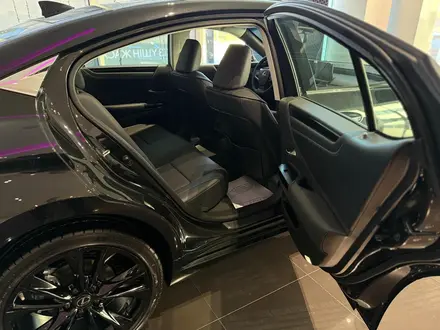 Lexus ES 250 Premium 2025 года за 29 500 000 тг. в Актобе – фото 7