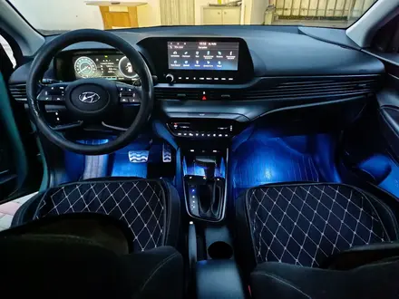 Hyundai Bayon 2023 года за 8 550 000 тг. в Алматы – фото 6