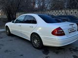 Mercedes-Benz E 320 2004 годаfor5 500 000 тг. в Урджар – фото 4